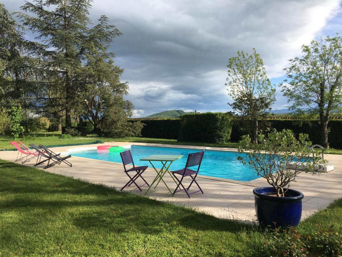 Domaine Du Perrier Bed & Breakfast Sainte-Agathe-la-Bouteresse